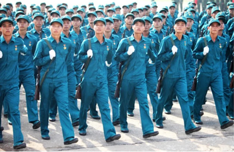 Bộ quần áo dân quân tự vệ