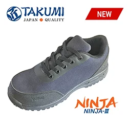 Giày bảo hộ siêu nhẹ Takumi Ninja-III